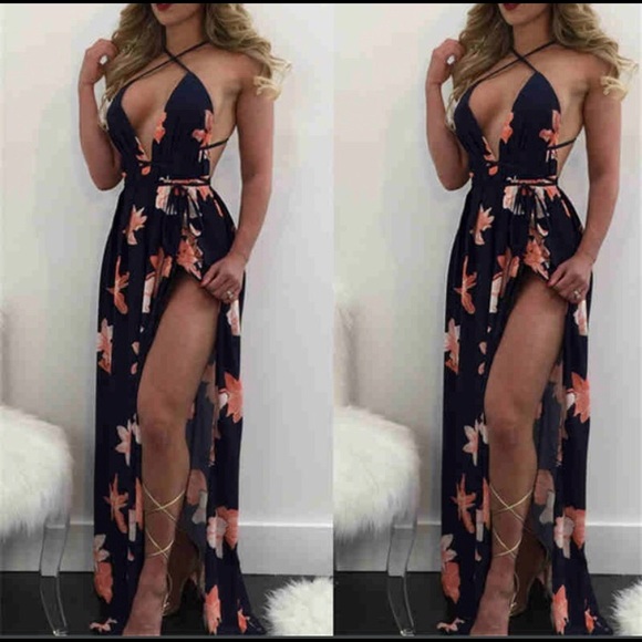 Printed Deep V Backless Long Dress